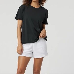 Vuori Feather Tee